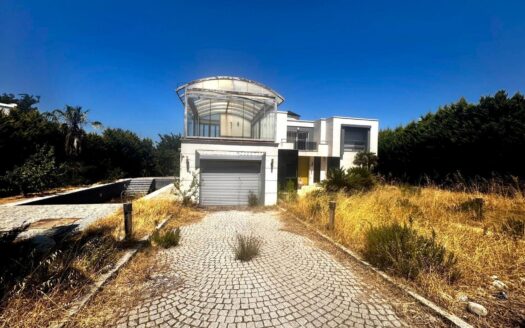 🏡 GÜZELBAHÇE PLANET EVLERİ’NDE EŞSİZ MÜSTAKİL VİLLA – 1.167 m² ARSA, 700 m² KULLANIM ALANI, ÖZEL HAVUZLU, FULL LÜKS