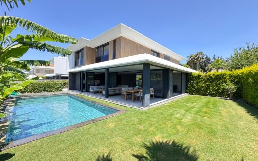 ✨ Alaçatı  l  Satılık  4+2 Dubleks Villa